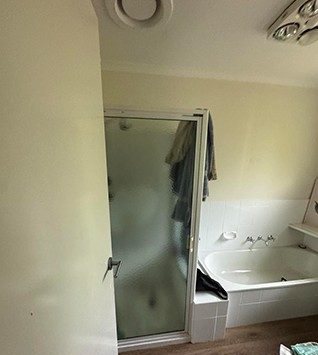 Ringwood bathroom before renovation